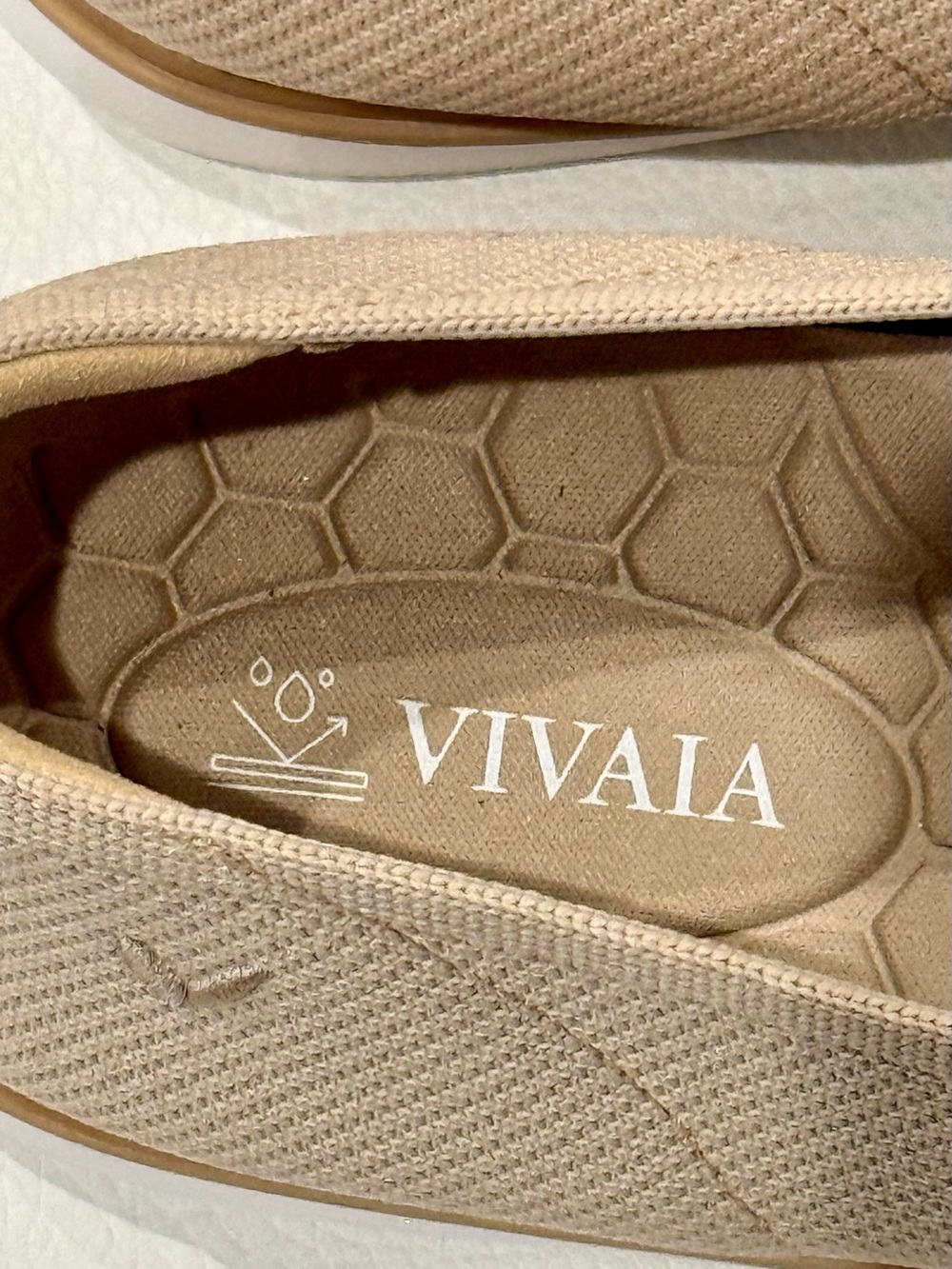 Vivaia Mabel Square-Toe All Day Standing Flats Almond Size 42 US 10.5 Comfort - Picture 8 of 11